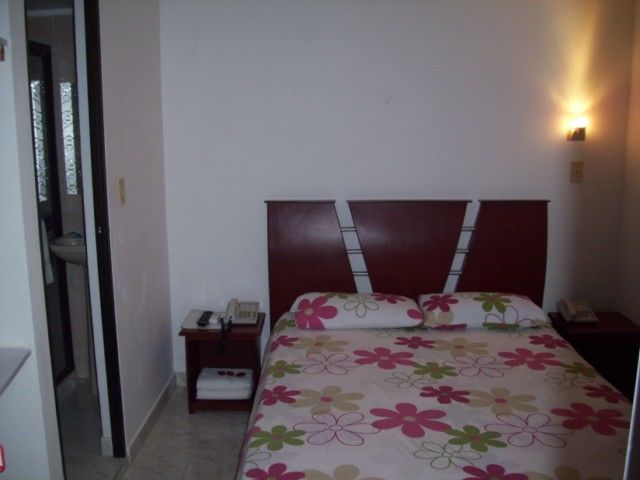 Hotel Jardin De Tequendama Cali Buitenkant foto